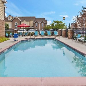 Towneplace Suites By Marriott Brookfield